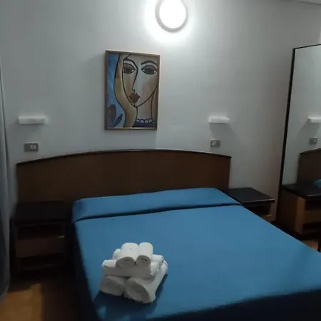 Orlov Hotel 2*